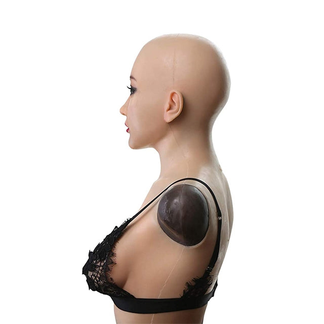 Christine mit weiblicher Brust-Silikonkopfmaske 7G